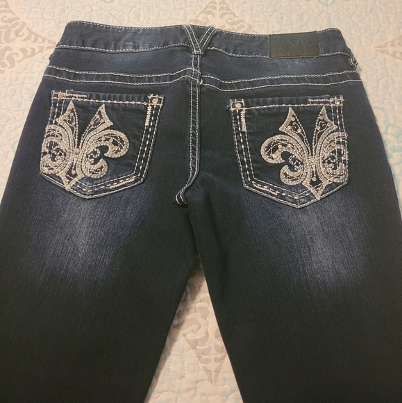 Premium Vanity Jeans - Picture 4 of 4
